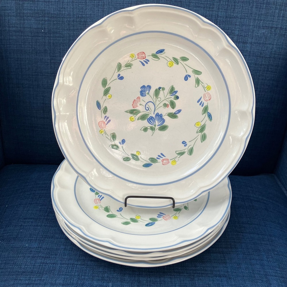Floral Expression Stoneware Dinner Plates Set of 5 Vintage Blue Floral Scalloped